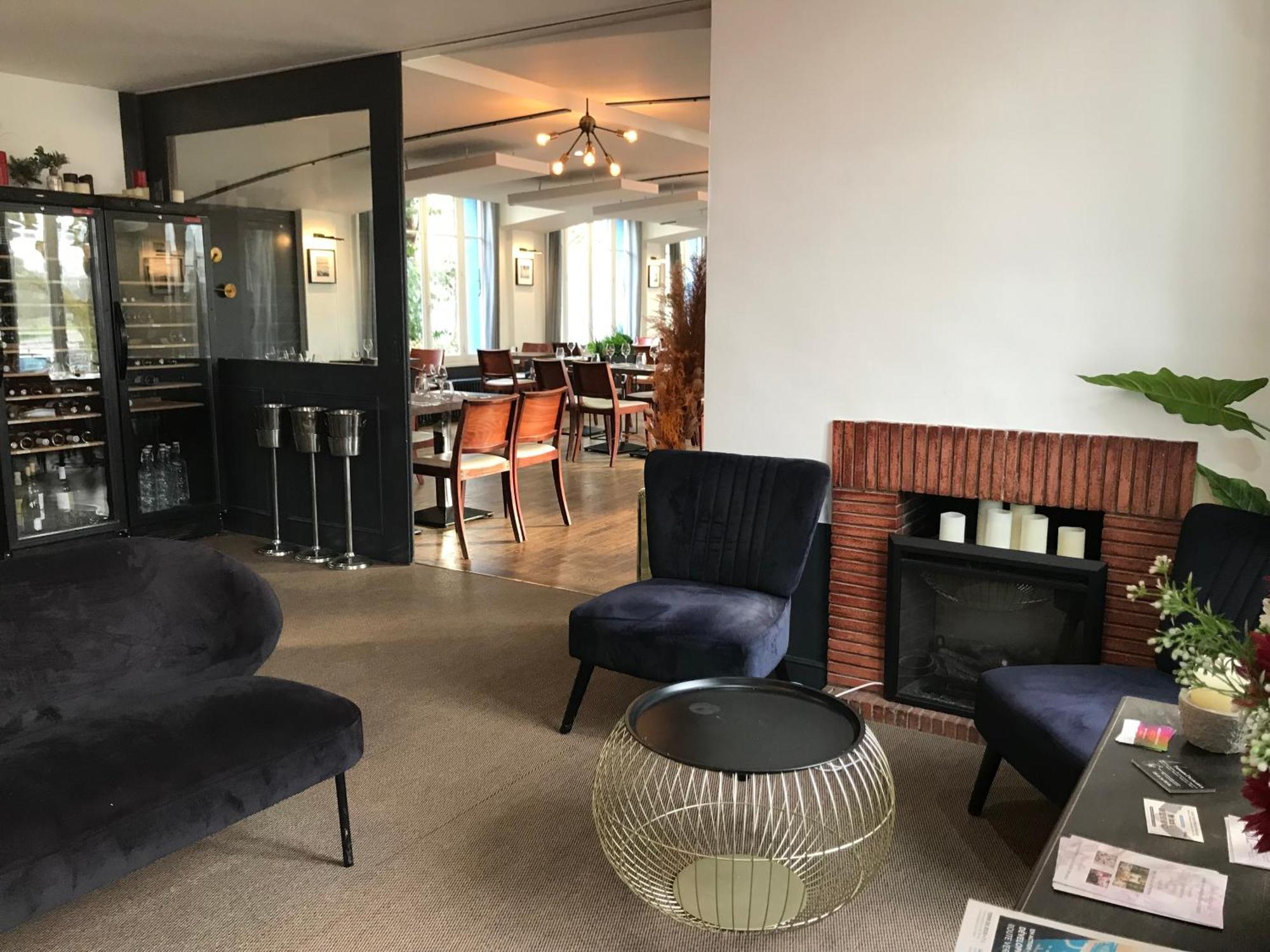 Logis & Restaurant - Les Bords De Seine 4* La Roche-Guyon